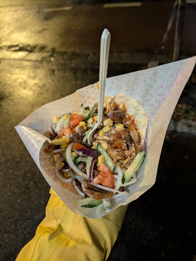 Grytelokket mat og atmosfære